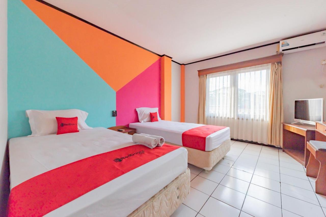 فندق Reddoorz Near Plaza Balikpapan المظهر الخارجي الصورة