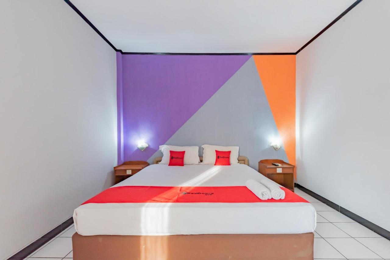 فندق Reddoorz Near Plaza Balikpapan المظهر الخارجي الصورة