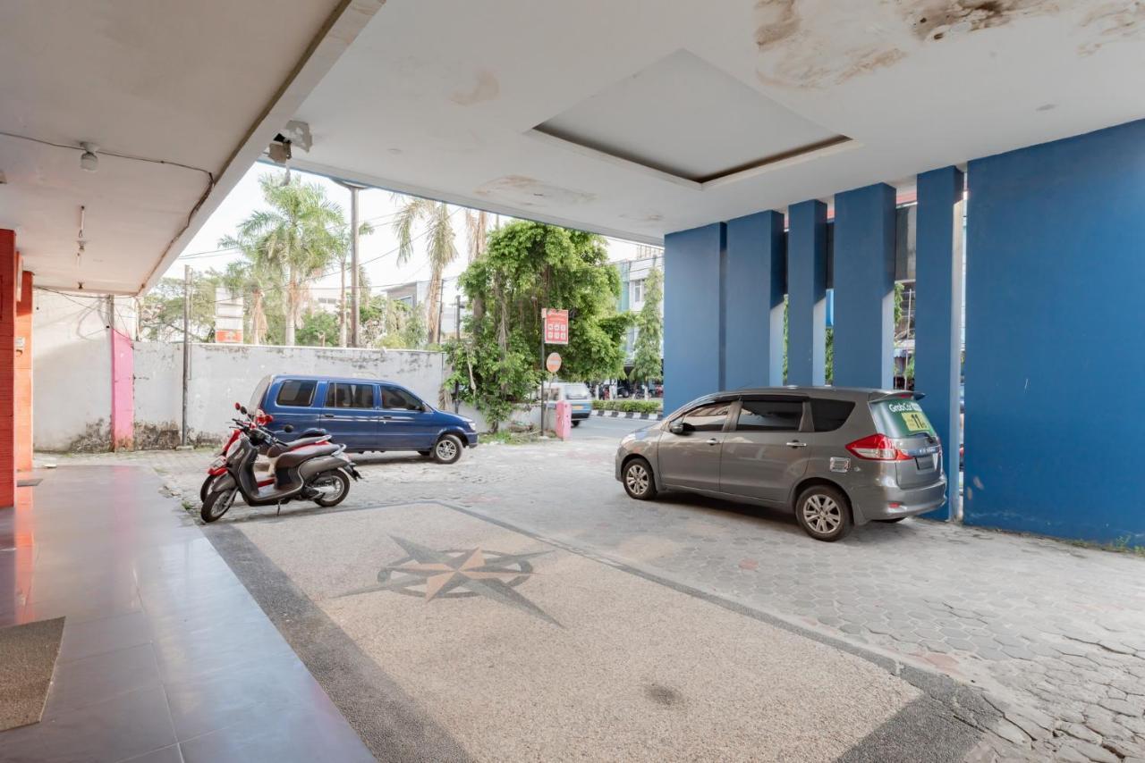 فندق Reddoorz Near Plaza Balikpapan المظهر الخارجي الصورة